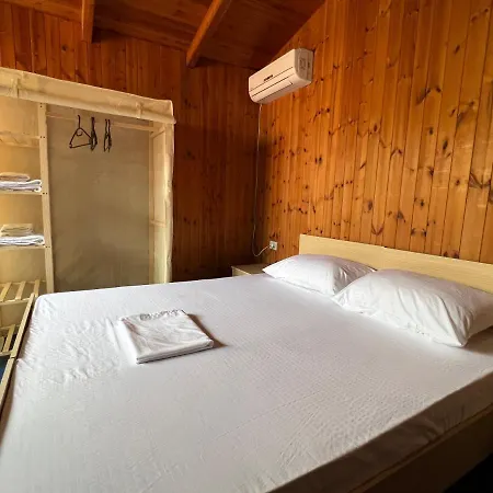 Semesteranläggning (resort) Miqt -